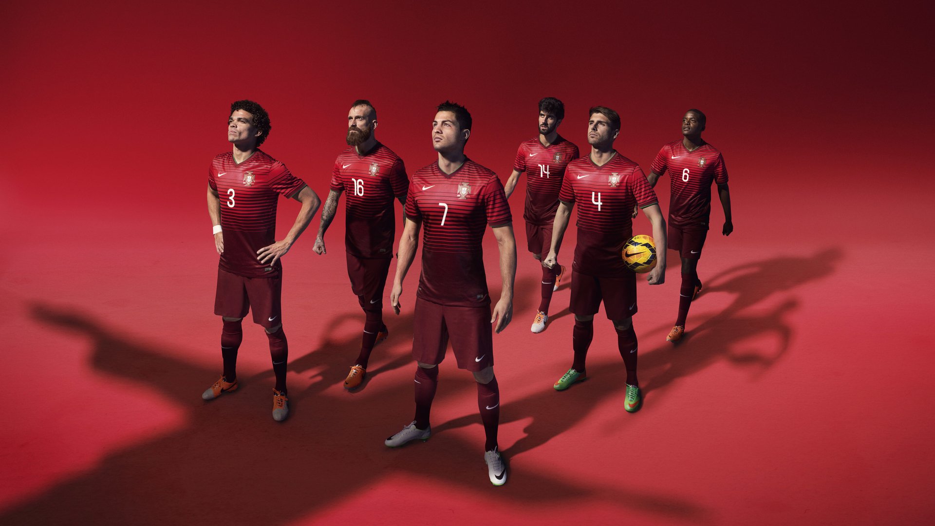 萨拉赫接管世界排名之战,皇家社会强势晋级撼动国际米兰